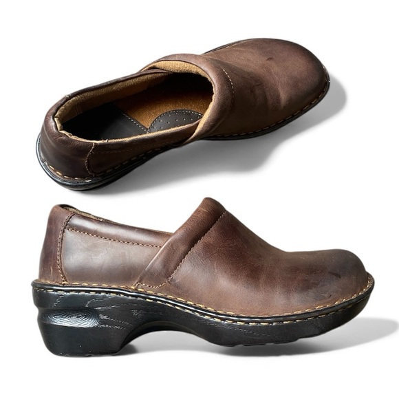 B.O.C Women’s Brown Leather Slip-On Peggy Clogs Size 10 - Picture 1 of 13